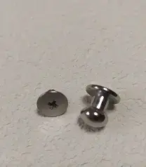 02. Sedlársky gombík skrutkovací Ø6 mm nikel