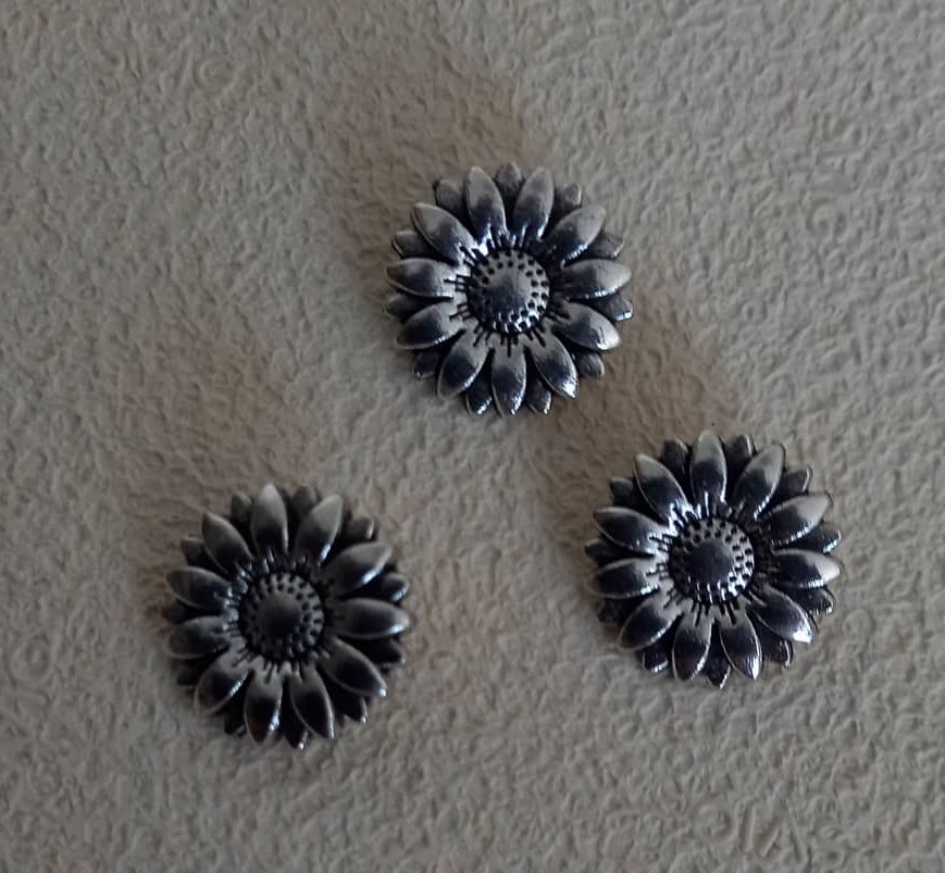 Kovové gombíky - Rastlina nikel 1,8 cm