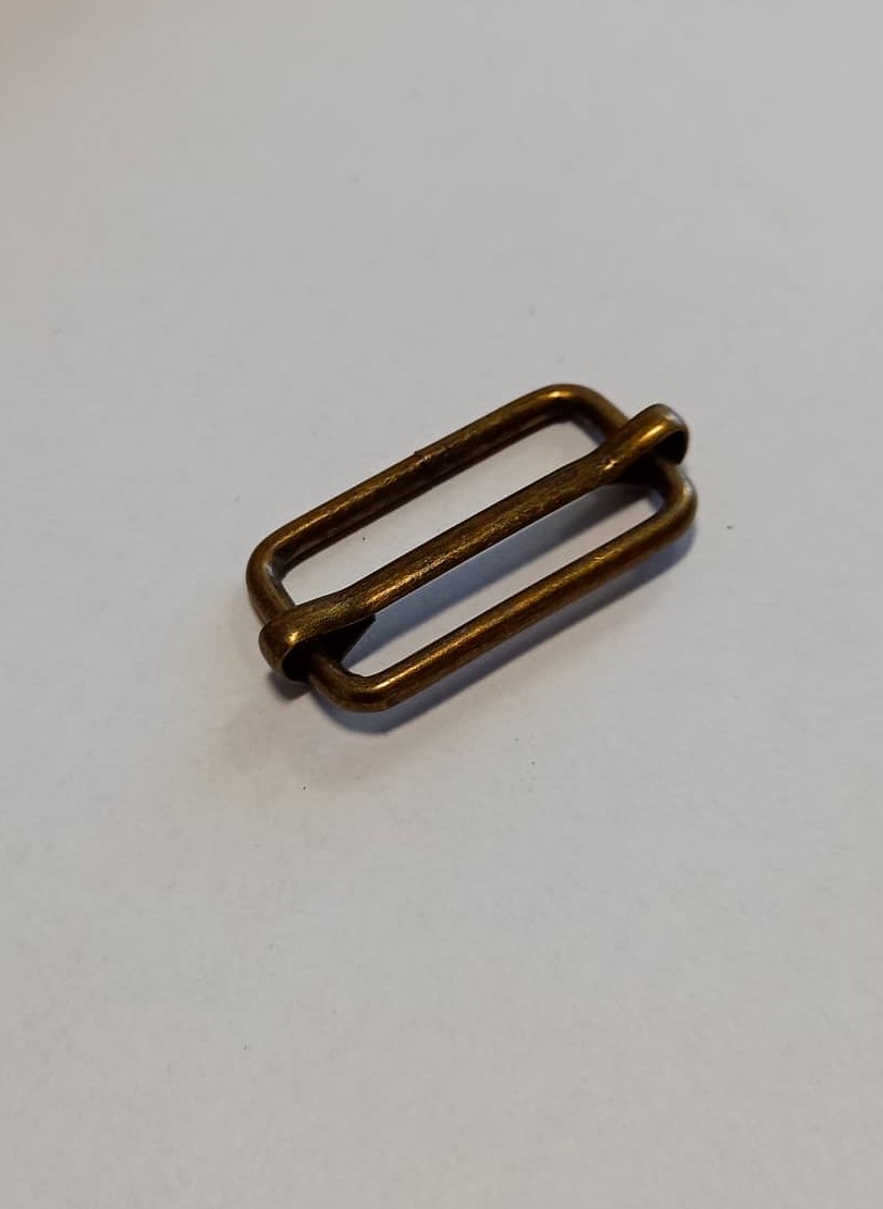 03. Posunovač na popruhy šírka 21 mm stará mosadz