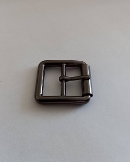 04. Obuvnícka pracka 20 x 22 mm čierny nikel