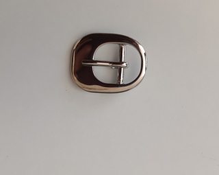 25.Obuvnícka pracka 15x12mm nikel 